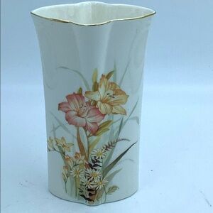 Yamaji Japan Flower Vase